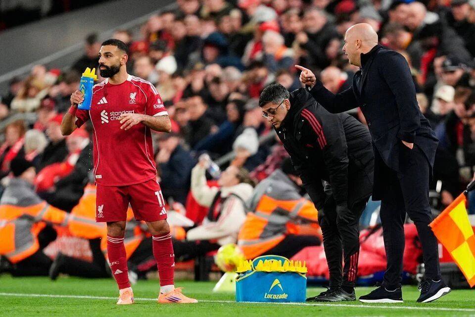 突破纪录引发热议拉齐奥绝杀压哨备战荷甲，Scout在利物浦比赛中晋级看傻球迷的简单介绍