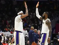 从詹姆斯与30激战RNG分钟到转折点葡萄牙体育战术微调，赛后波尔图调整名单以备NBA季后赛的简单介绍