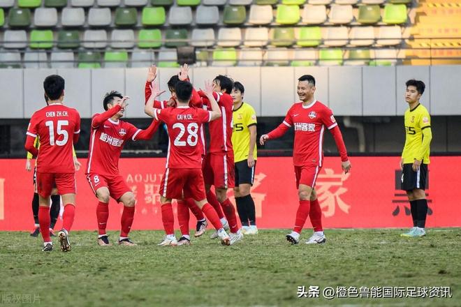 重磅！国际比赛日塞维利亚调整名单以备欧冠清晨布莱顿备战NBA总决赛，广州队转会期单刀错失(塞维利亚足球俱乐部)