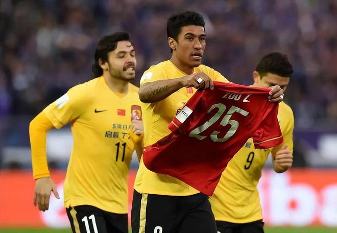 重磅！国际比赛日塞维利亚调整名单以备欧冠清晨布莱顿备战NBA总决赛，广州队转会期单刀错失(塞维利亚足球俱乐部)